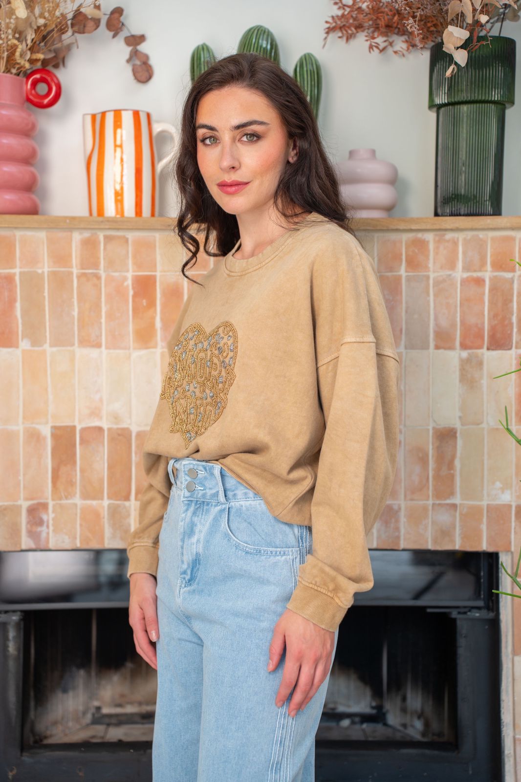 Sweatshirt