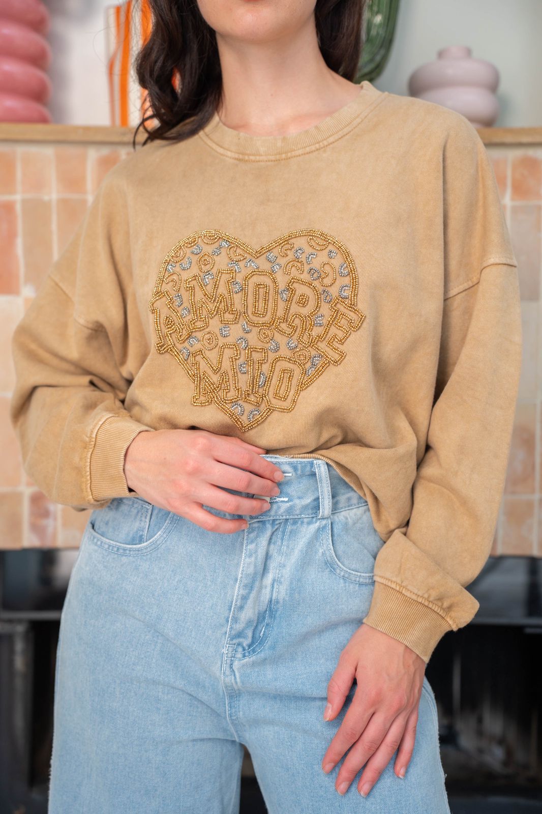 Sweatshirt